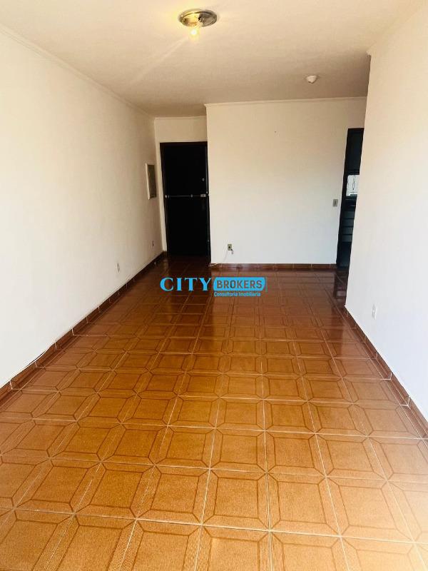 Apartamento à venda com 2 quartos, 72m² - Foto 11