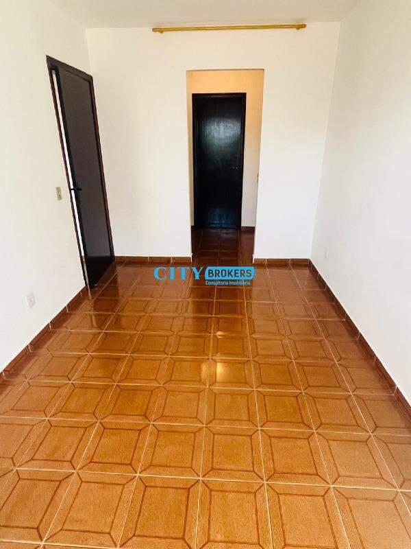 Apartamento à venda com 2 quartos, 72m² - Foto 9