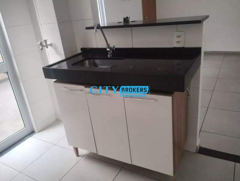 Apartamento à venda com 2 quartos, 37m² - Foto 12