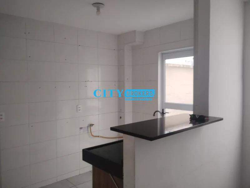 Apartamento à venda com 2 quartos, 37m² - Foto 10