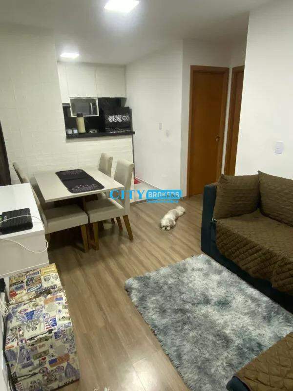 Apartamento à venda com 3 quartos, 40m² - Foto 3