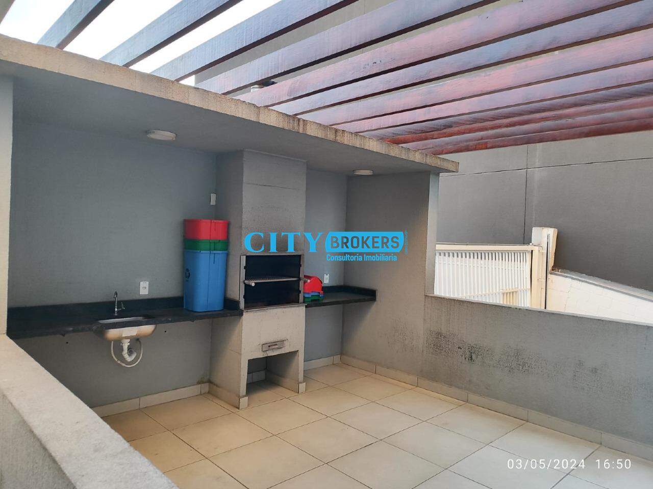 Apartamento à venda com 2 quartos, 38m² - Foto 22