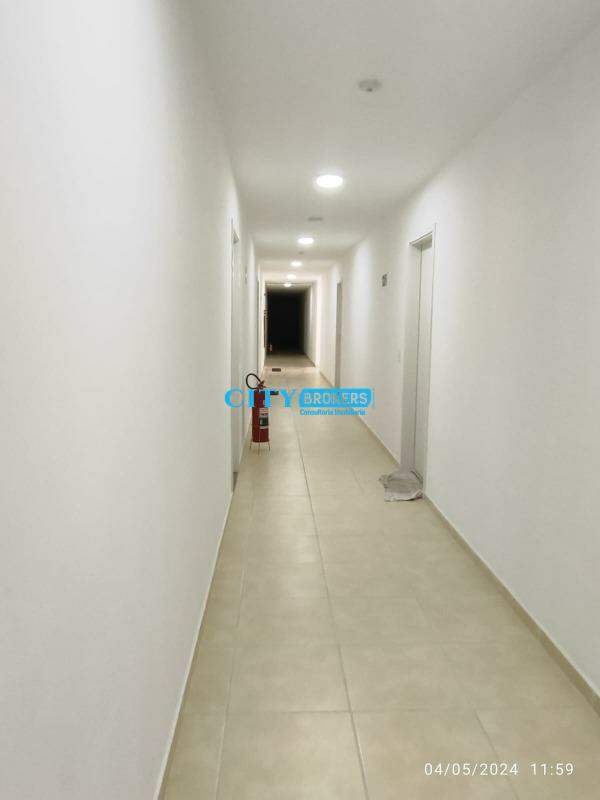 Apartamento à venda com 2 quartos, 43m² - Foto 20