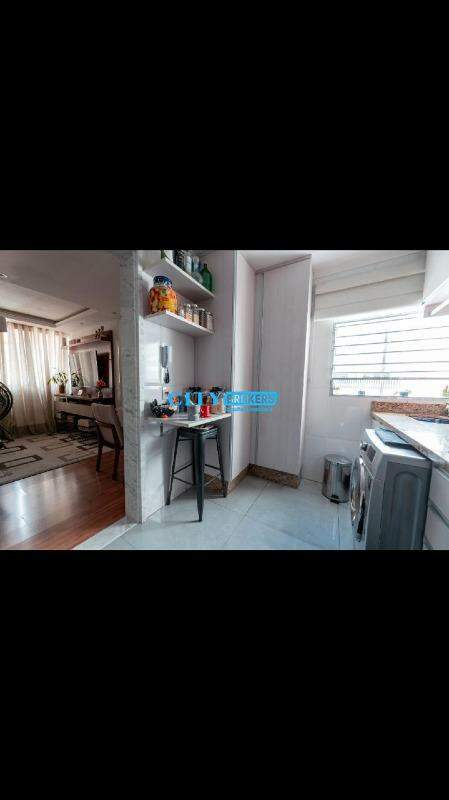 Apartamento à venda com 2 quartos, 44m² - Foto 14