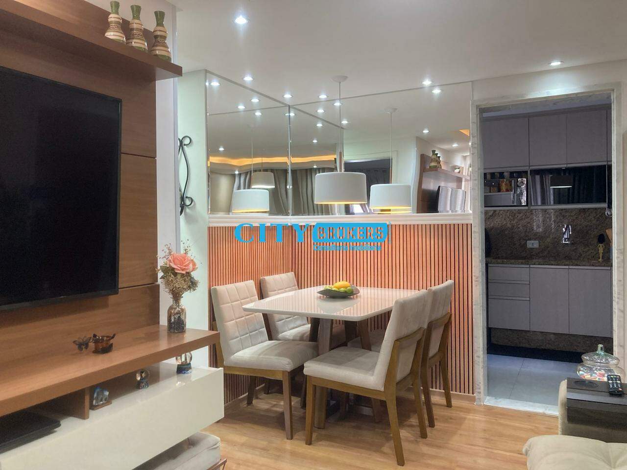 Apartamento à venda com 2 quartos, 44m² - Foto 26