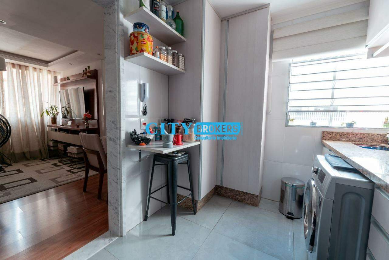 Apartamento à venda com 2 quartos, 44m² - Foto 7