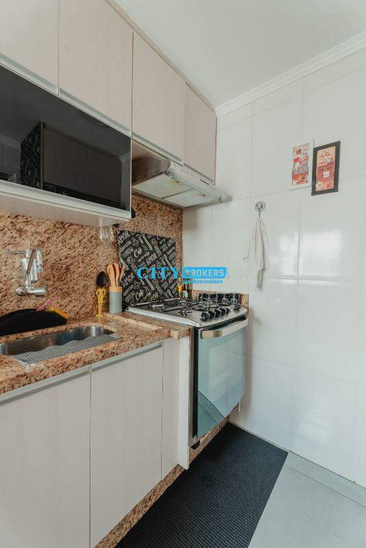 Apartamento à venda com 2 quartos, 44m² - Foto 15