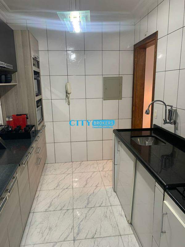 Apartamento à venda com 2 quartos, 60m² - Foto 3