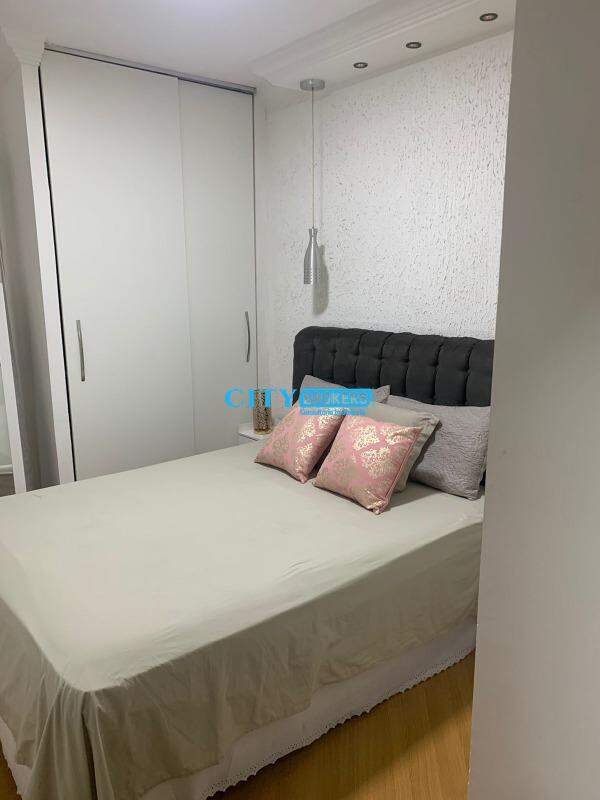 Apartamento à venda com 2 quartos, 60m² - Foto 10