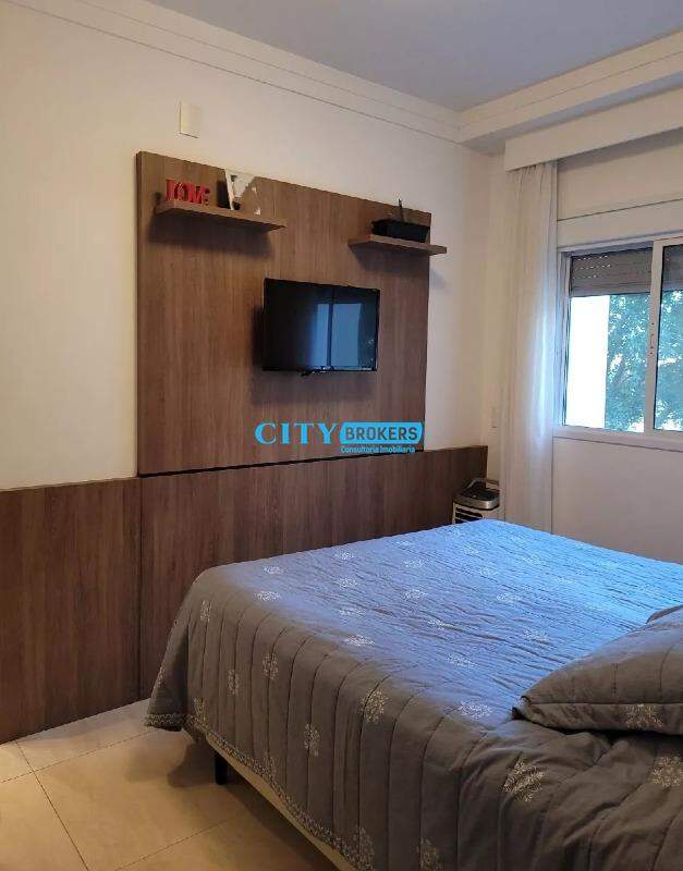 Apartamento à venda com 2 quartos, 72m² - Foto 12