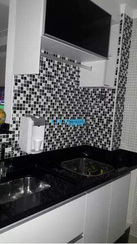 Apartamento à venda com 2 quartos, 42m² - Foto 2