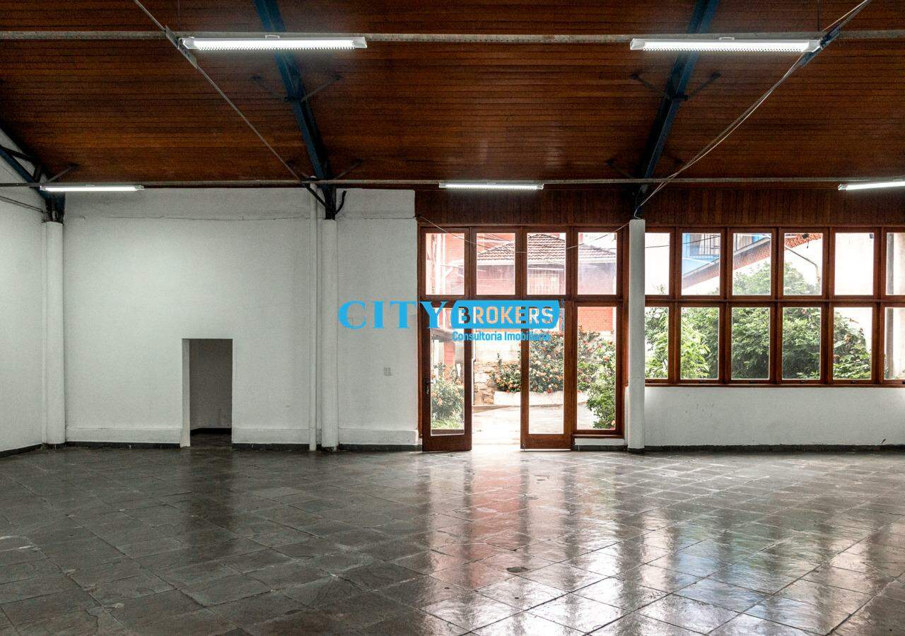 Casa para alugar com 17 quartos, 479m² - Foto 12