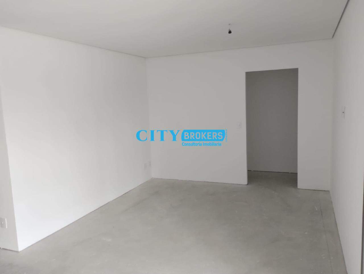 Apartamento à venda com 4 quartos, 150m² - Foto 8