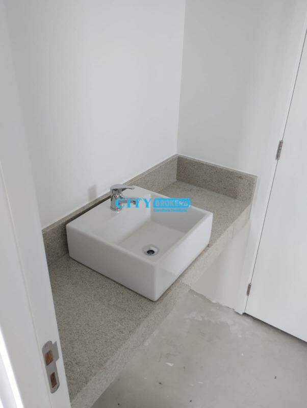 Apartamento à venda com 4 quartos, 150m² - Foto 11