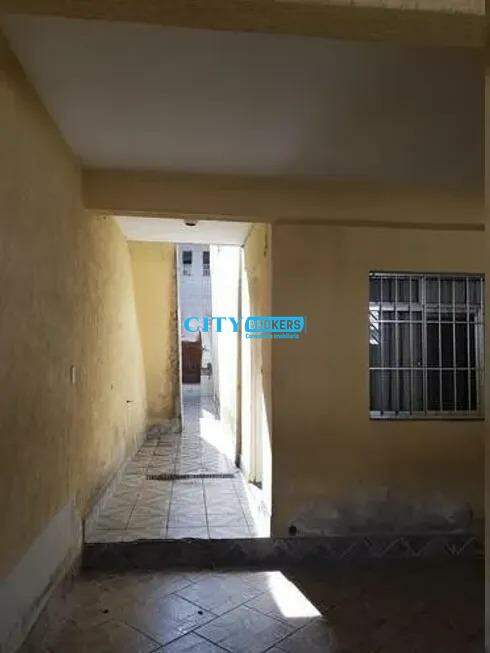 Sobrado à venda com 3 quartos, 208m² - Foto 2