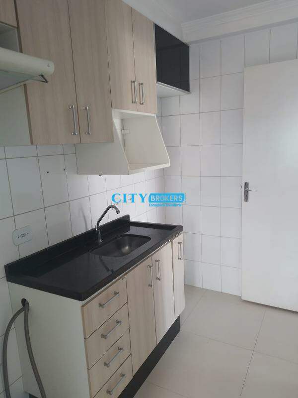 Apartamento para alugar com 2 quartos, 50m² - Foto 7