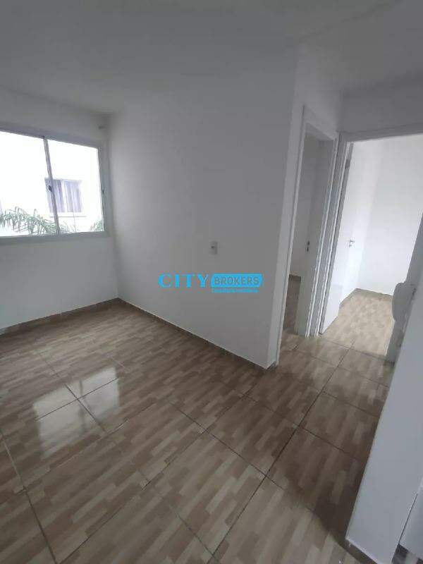 Apartamento à venda com 2 quartos, 38m² - Foto 9