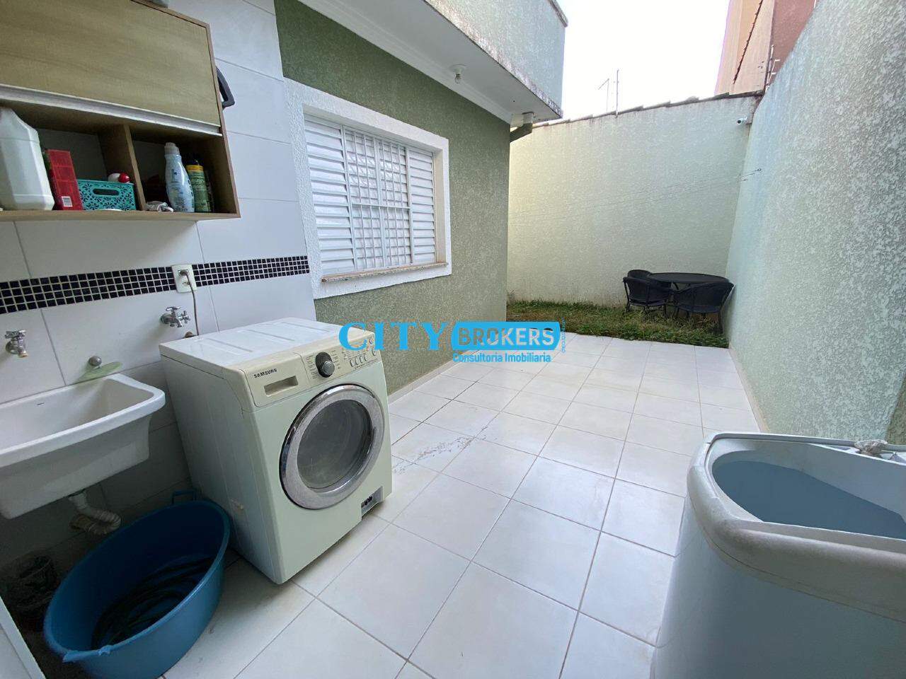 Casa à venda com 3 quartos, 100m² - Foto 10