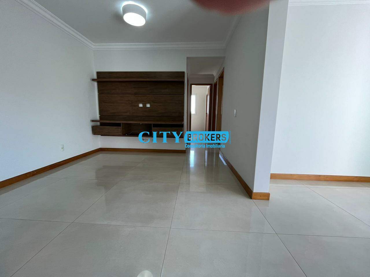 Apartamento para alugar com 3 quartos, 72m² - Foto 4