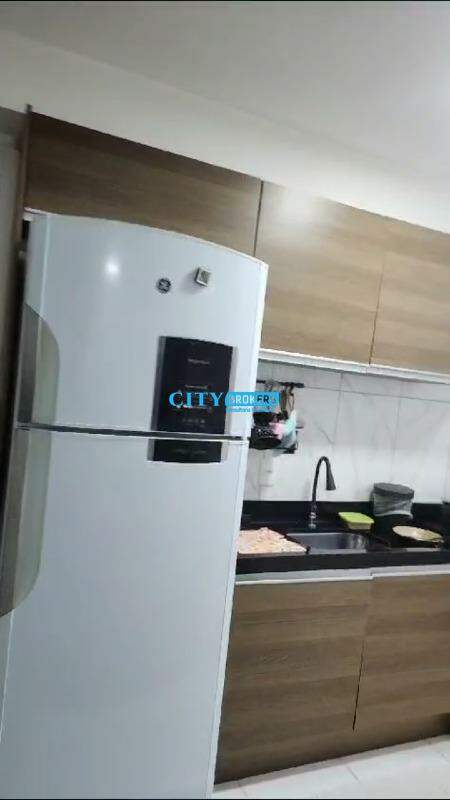 Apartamento para alugar com 2 quartos, 36m² - Foto 17