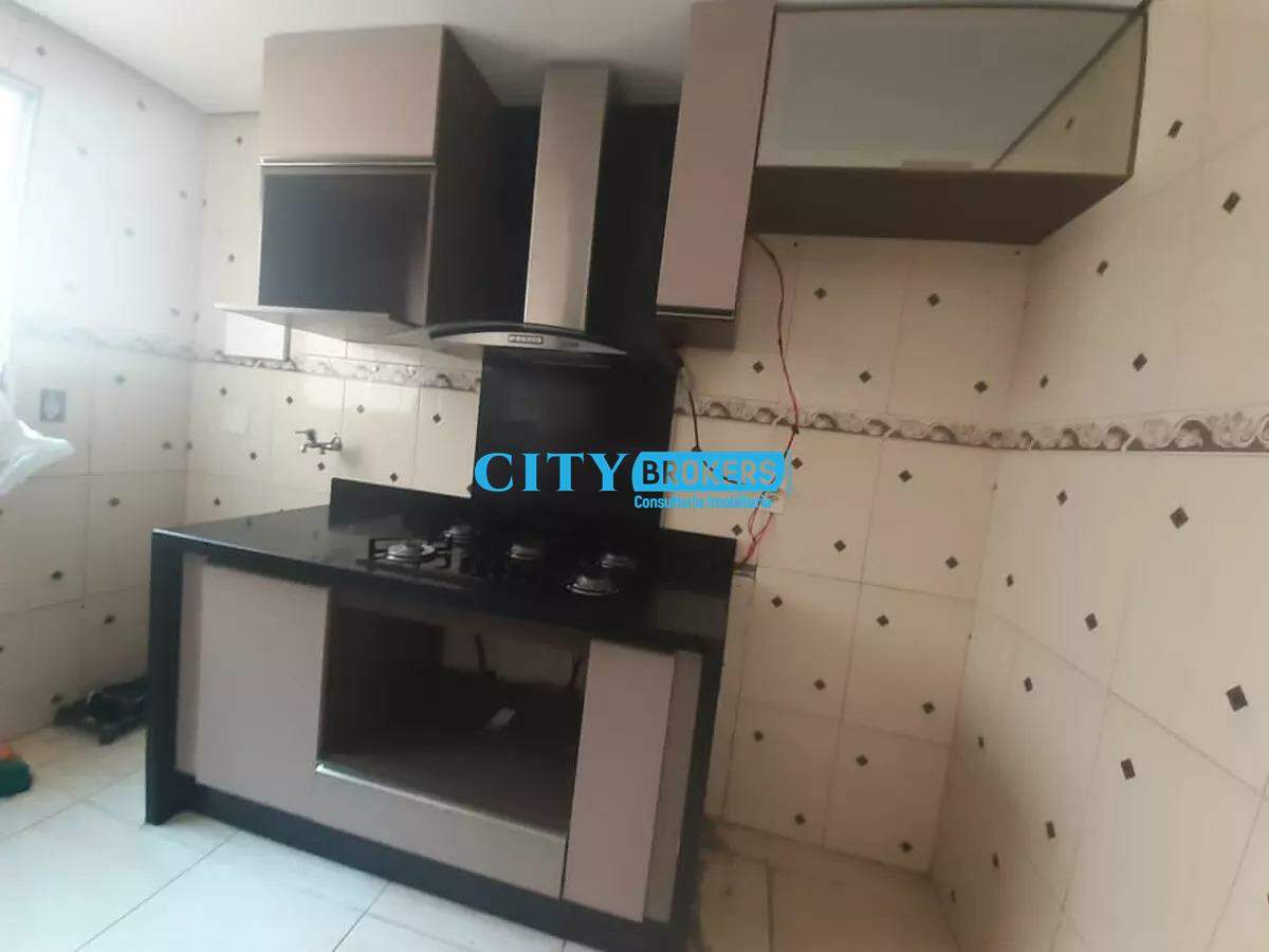 Apartamento à venda com 2 quartos, 44m² - Foto 13