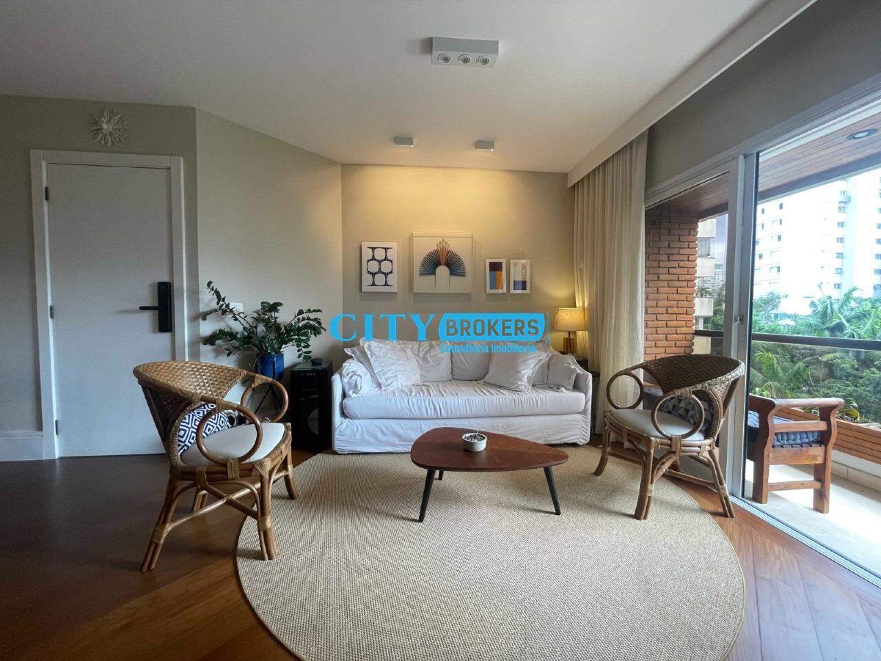 Apartamento à venda com 3 quartos, 110m² - Foto 1