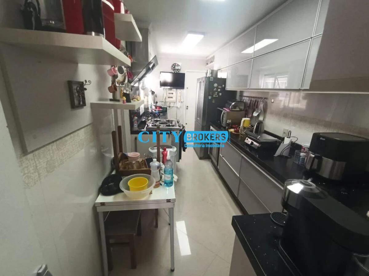 Apartamento à venda com 3 quartos, 141m² - Foto 10