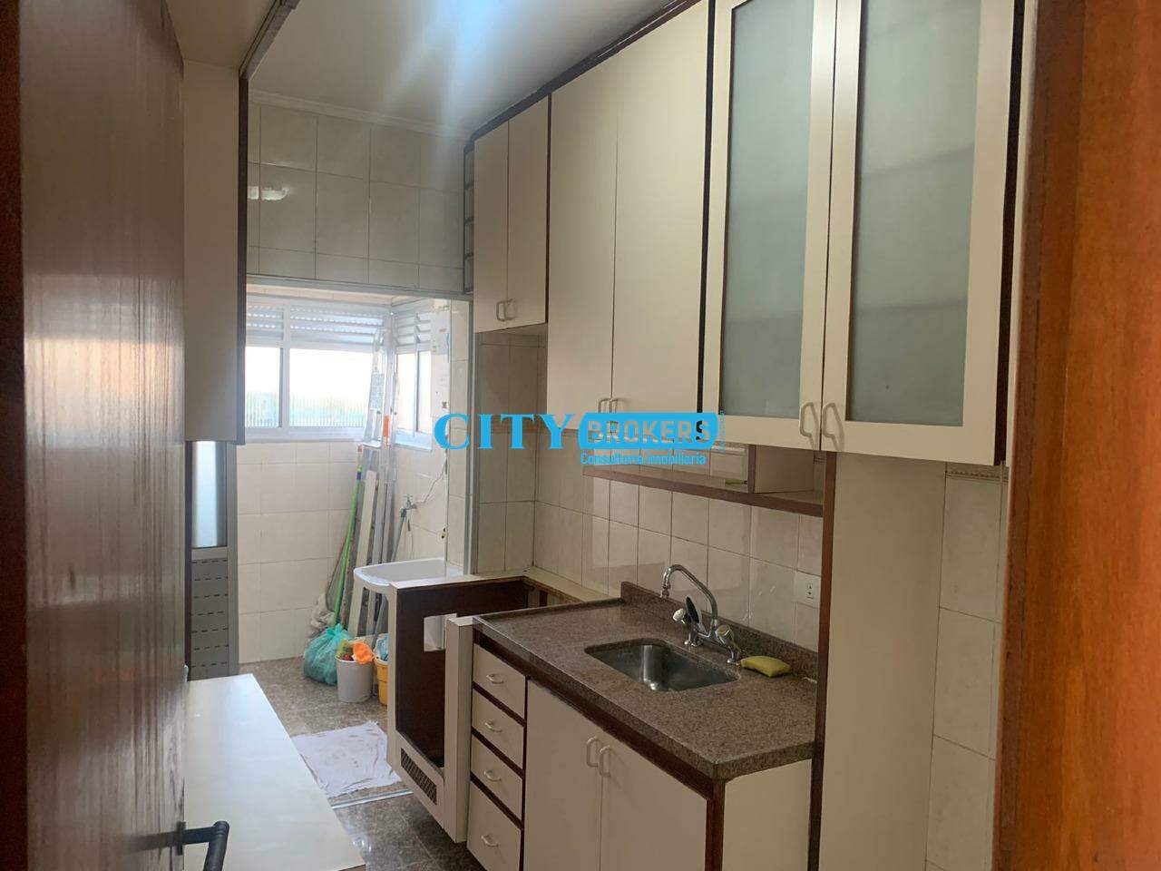 Apartamento para alugar com 2 quartos, 70m² - Foto 5