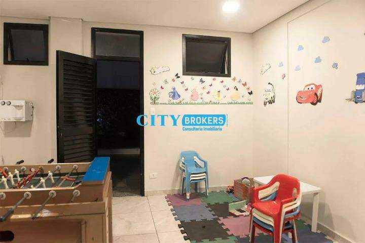 Apartamento para alugar com 3 quartos, 74m² - Foto 18