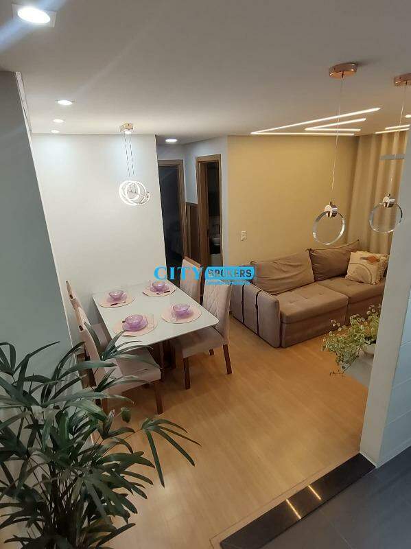 Apartamento à venda com 2 quartos, 44m² - Foto 4