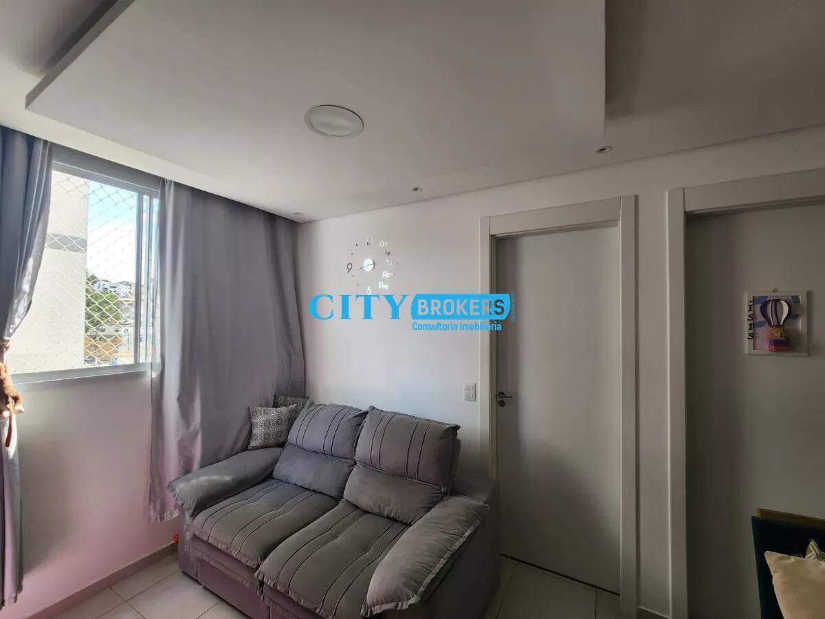 Apartamento à venda com 2 quartos, 39m² - Foto 2