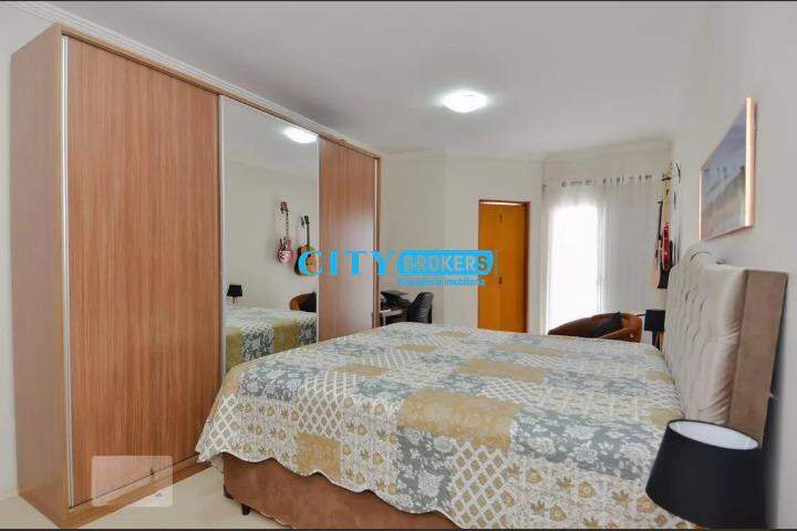 Sobrado à venda com 3 quartos, 150m² - Foto 9