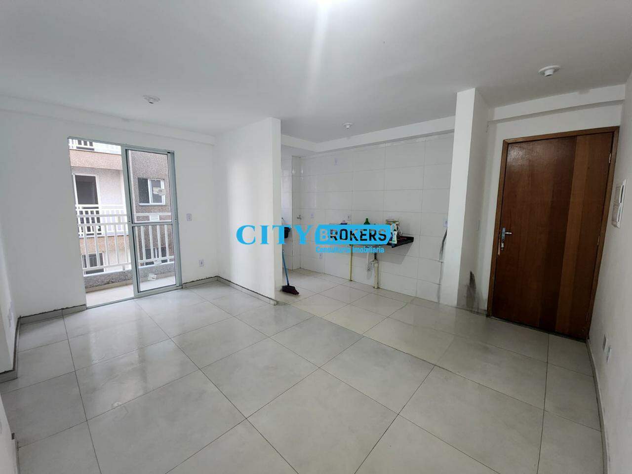 Apartamento à venda com 2 quartos, 46m² - Foto 1