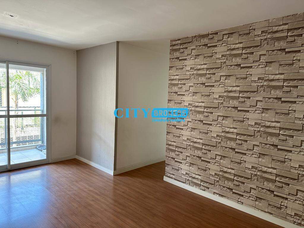 Apartamento à venda com 2 quartos, 62m² - Foto 11