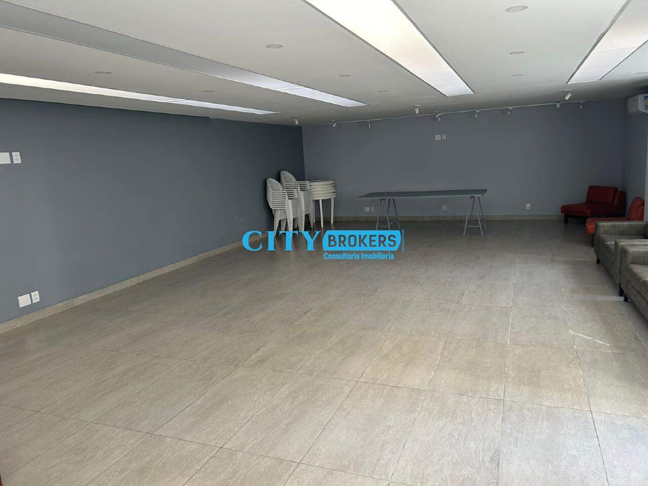 Apartamento para alugar com 3 quartos, 140m² - Foto 10