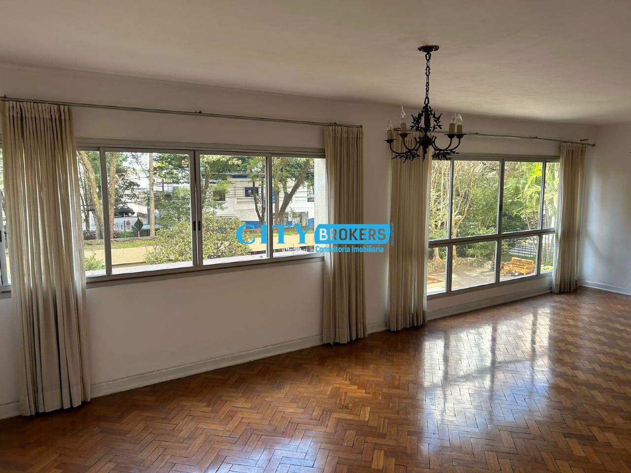 Apartamento, 3 quartos, 140 m² - Foto 2