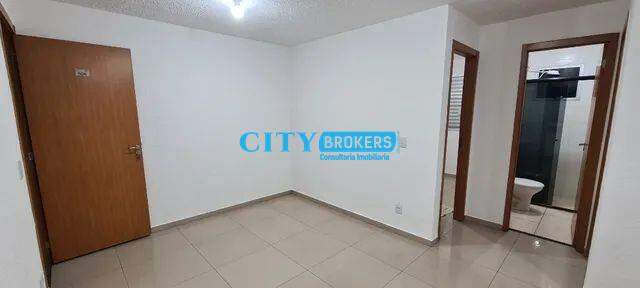 Apartamento à venda com 2 quartos, 44m² - Foto 4