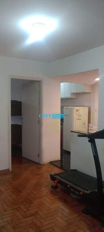 Apartamento à venda com 1 quarto, 50m² - Foto 12