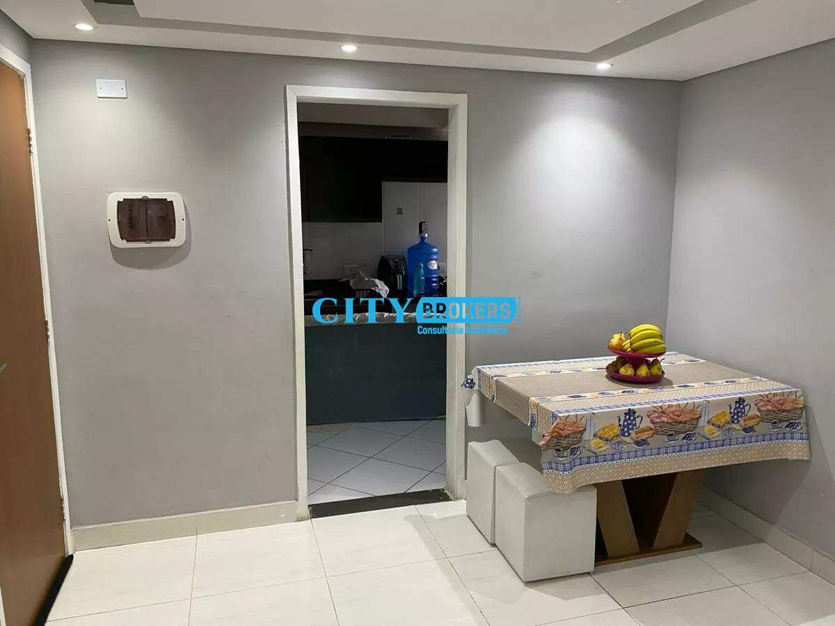 Apartamento à venda com 2 quartos, 44m² - Foto 3