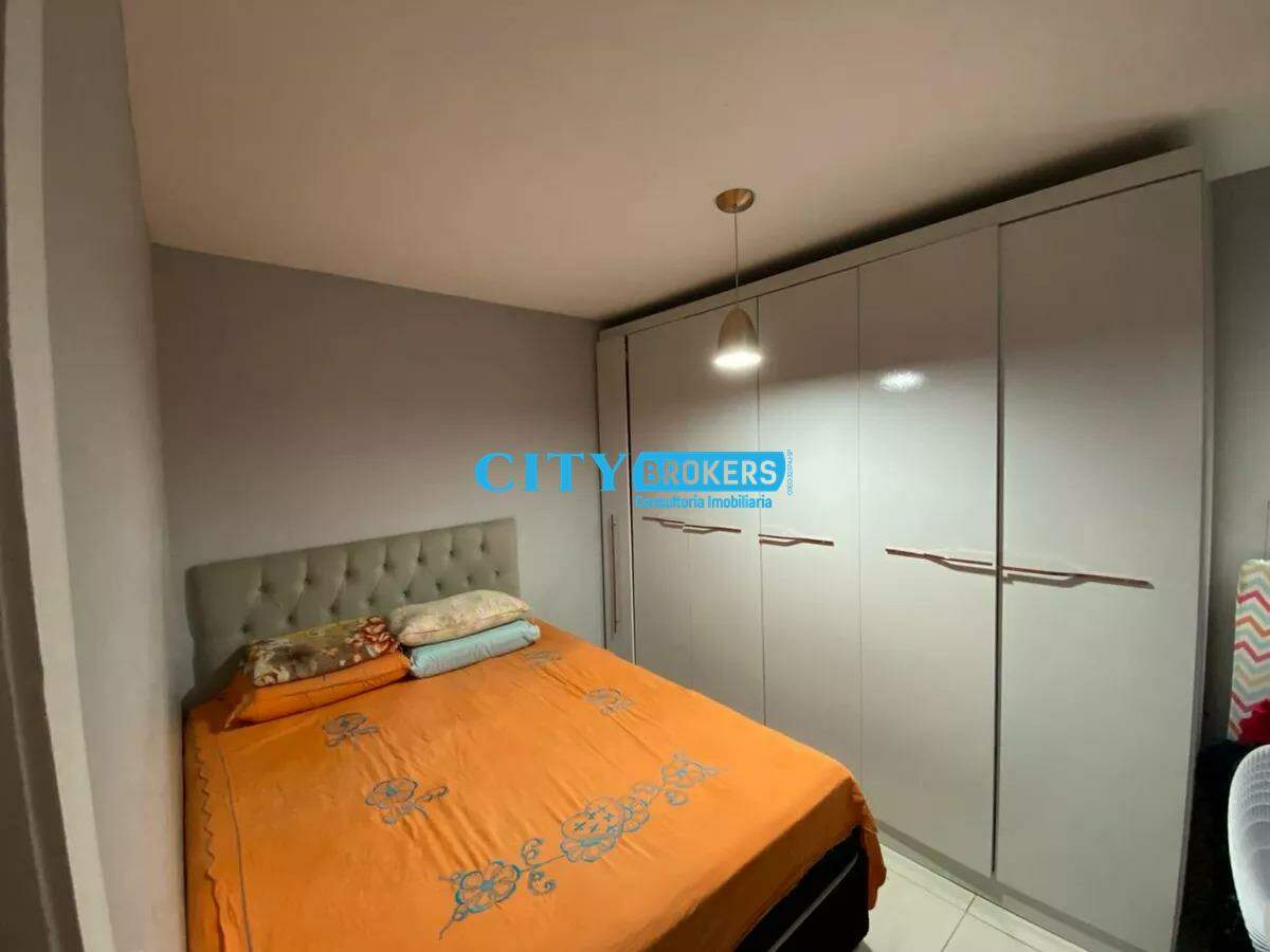 Apartamento à venda com 2 quartos, 44m² - Foto 4