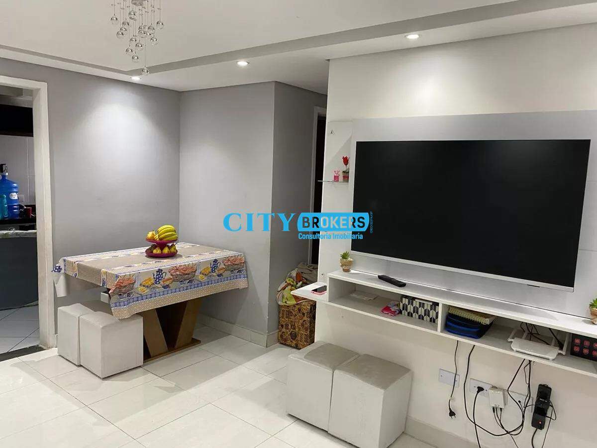 Apartamento à venda com 2 quartos, 44m² - Foto 1