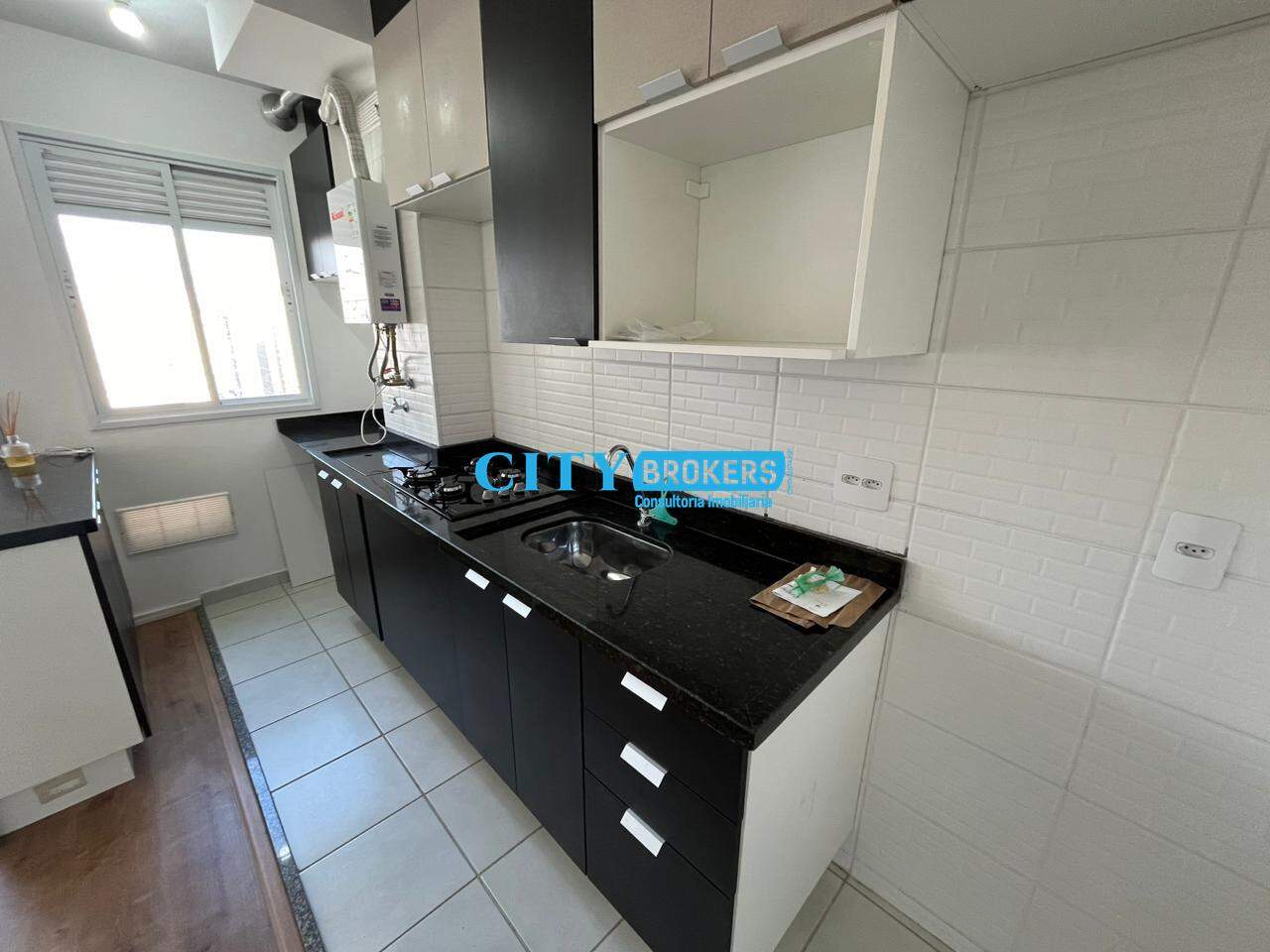 Apartamento para alugar com 2 quartos, 42m² - Foto 10