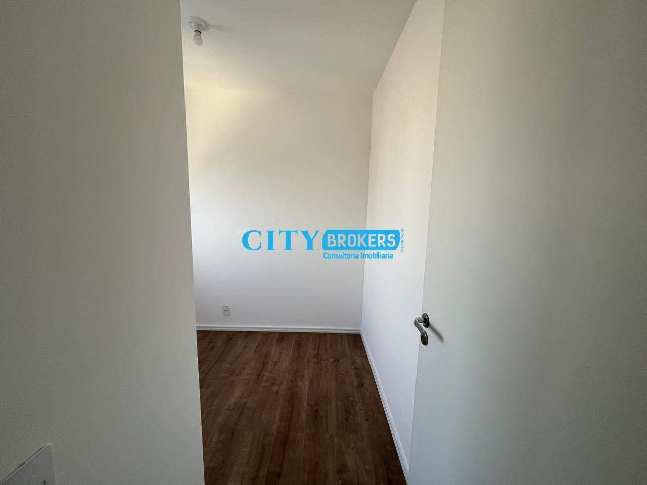 Apartamento para alugar com 2 quartos, 42m² - Foto 9