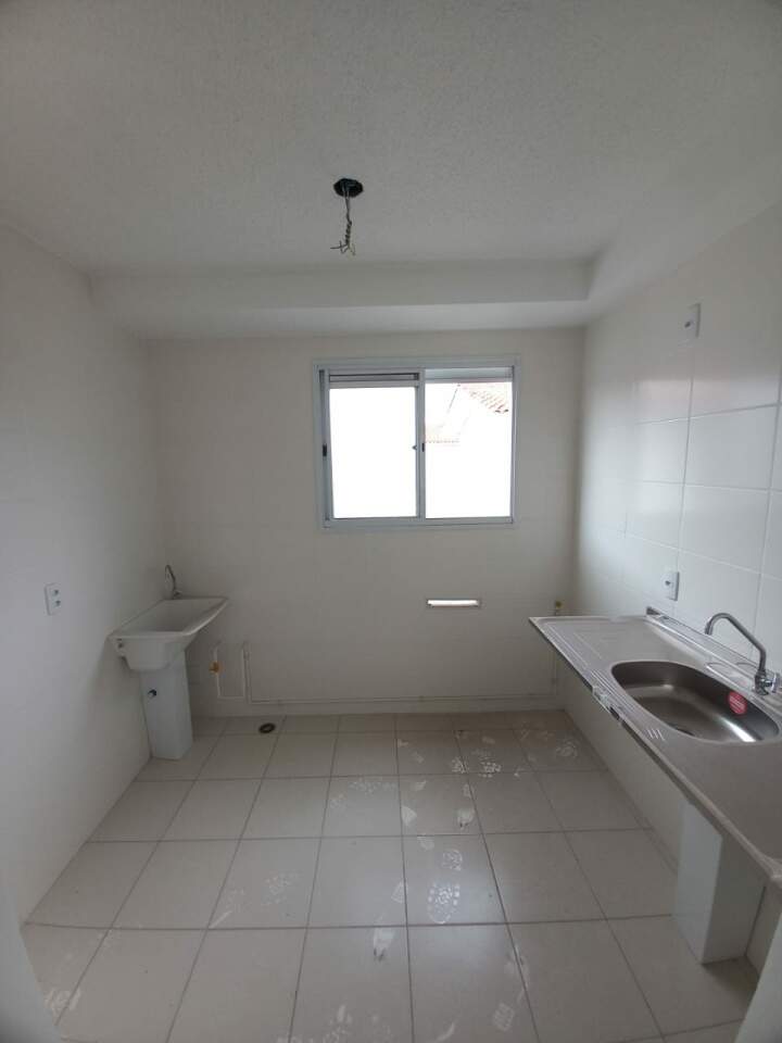 Apartamento à venda com 2 quartos, 42m² - Foto 11