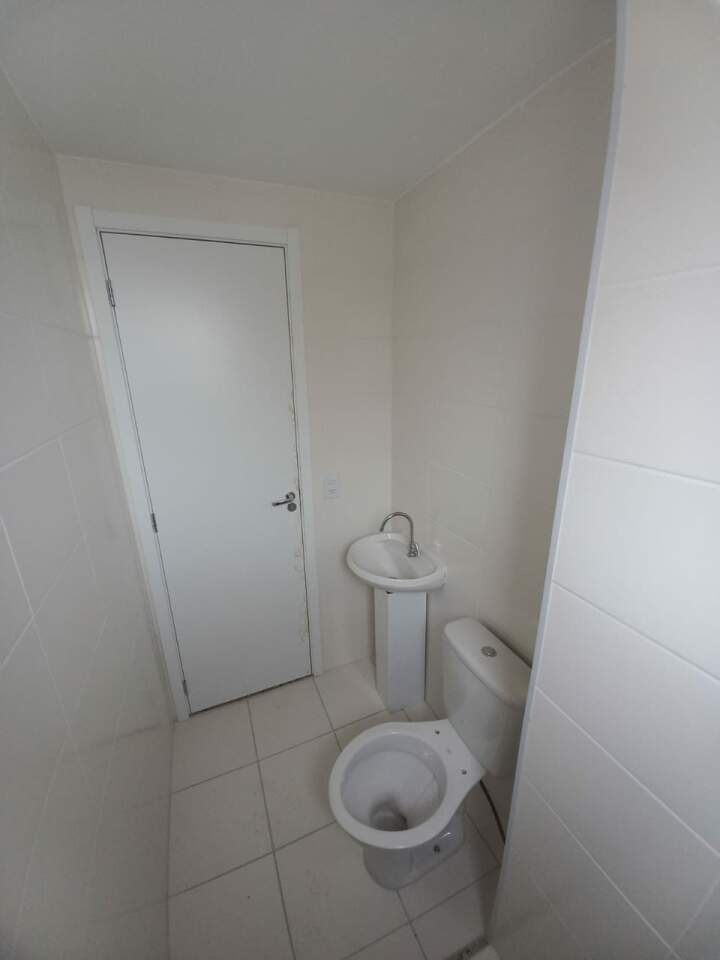 Apartamento à venda com 2 quartos, 42m² - Foto 17