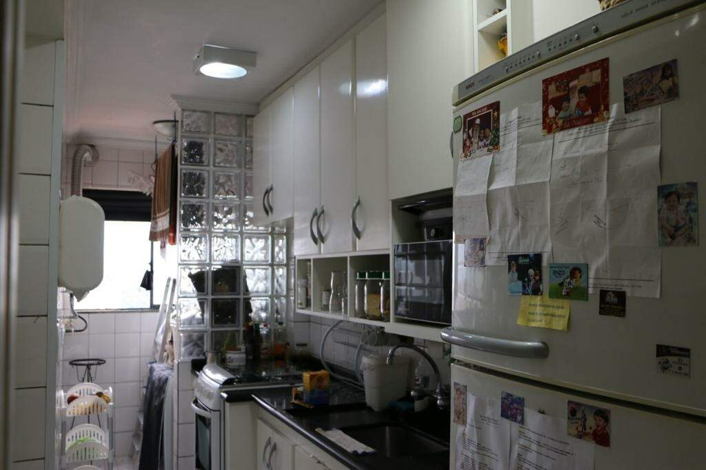 Apartamento à venda com 2 quartos, 60m² - Foto 17