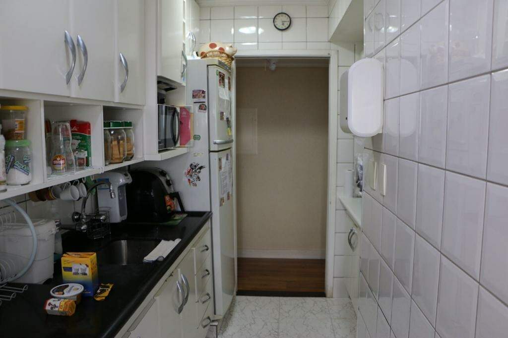 Apartamento à venda com 2 quartos, 60m² - Foto 18