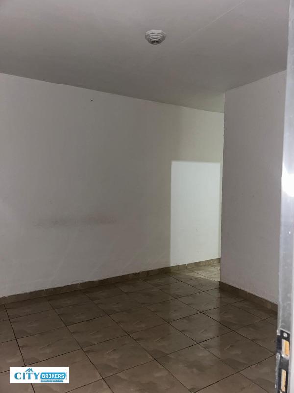 Casa à venda no bairro Jardim Ikes Itaquaquecetuba: 