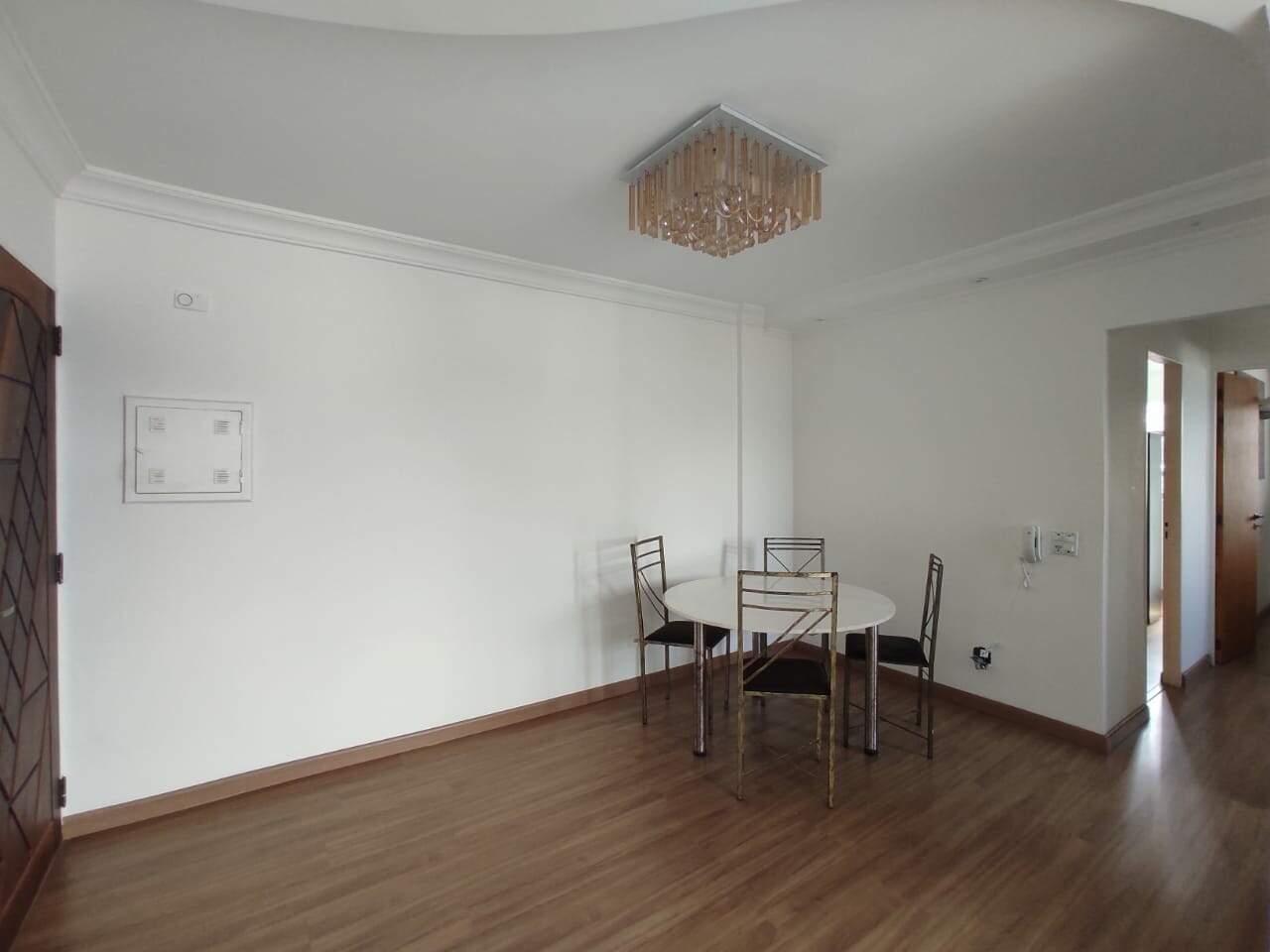 Apartamento à venda com 2 quartos, 45m² - Foto 3