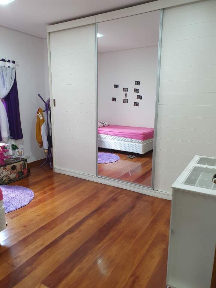 Casa à venda com 3 quartos, 300m² - Foto 11